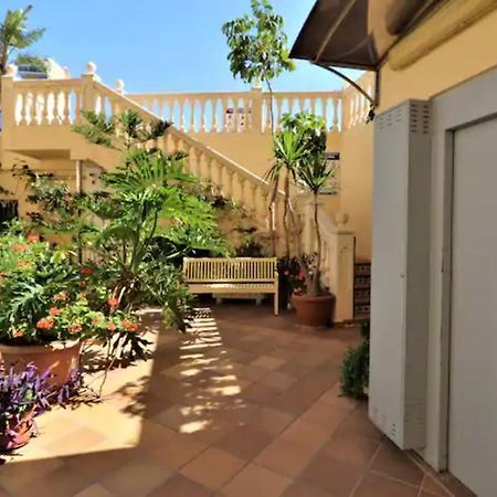 Precioso Apartamento A Estrenar En Primera Linea De Playa Benidorm Esterno foto