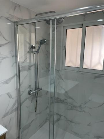 Precioso Apartamento A Estrenar En Primera Linea De Playa Benidorm Esterno foto
